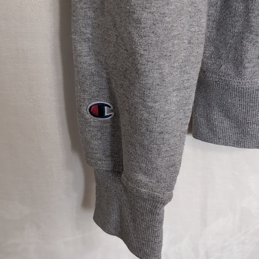 Champion Athleticwear Grey Crewneck Sweatshirt Size Small - Picture 4 of 5